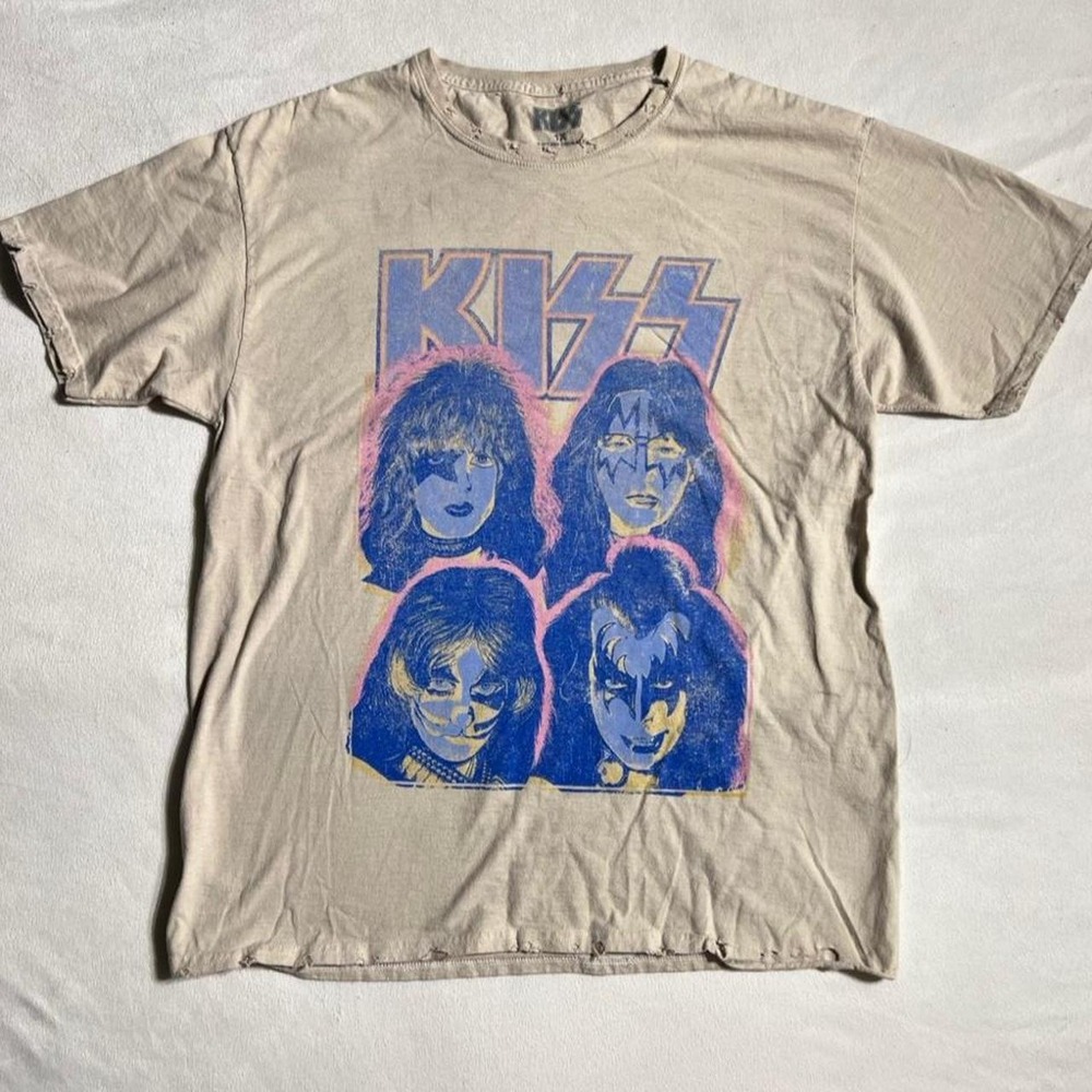 KISS band graphic rock metal festival tour concert neon distressed tshirt